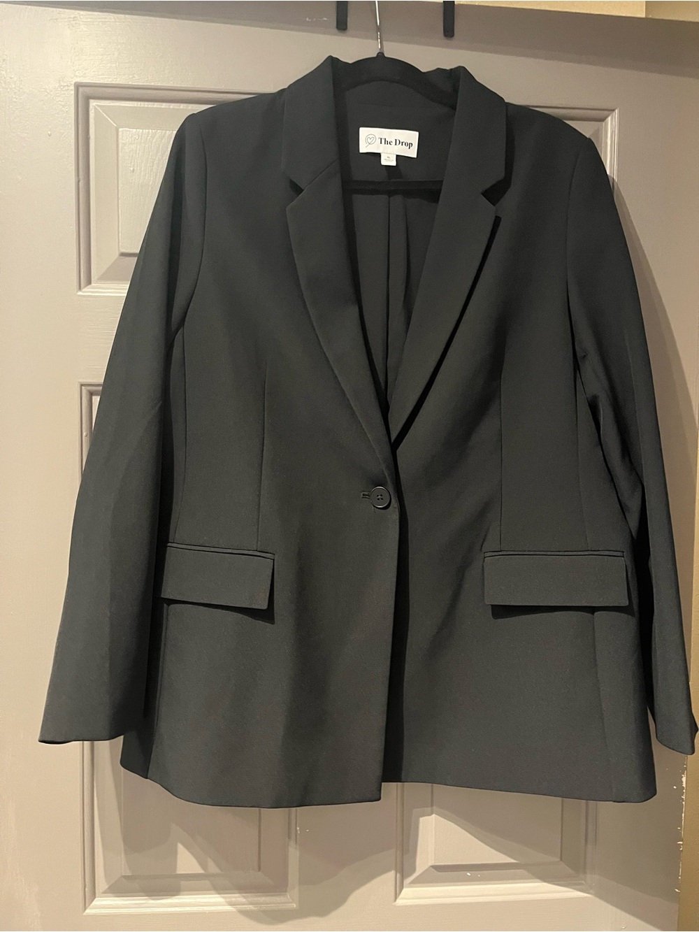 The Drop Women's Black Single-Button Blazer
